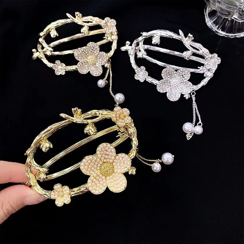 Unique Pearl Flower Tassel Pendant Hairpin