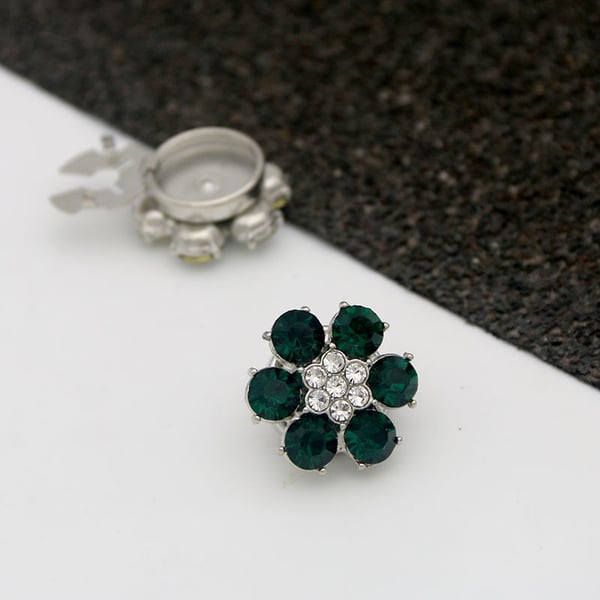 ✨Floral Brooch to Elevate Your Shirt（1 pair）