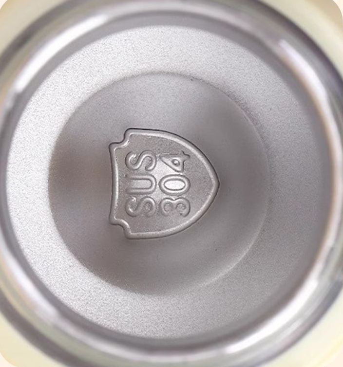 🔥Outdoor portable pocket royal peacock bottle